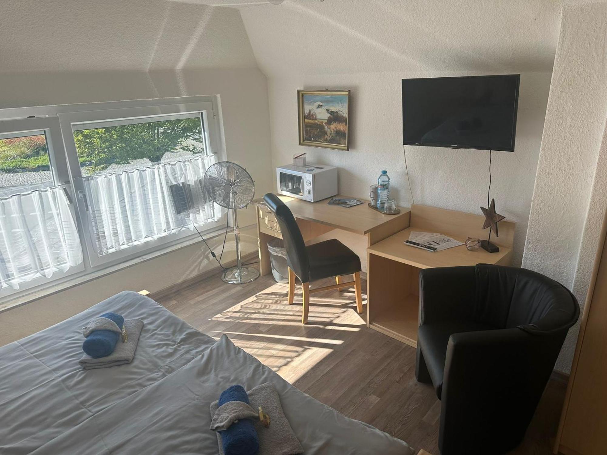 Zentrale Doppelbettzimmer Nordenham Εξωτερικό φωτογραφία